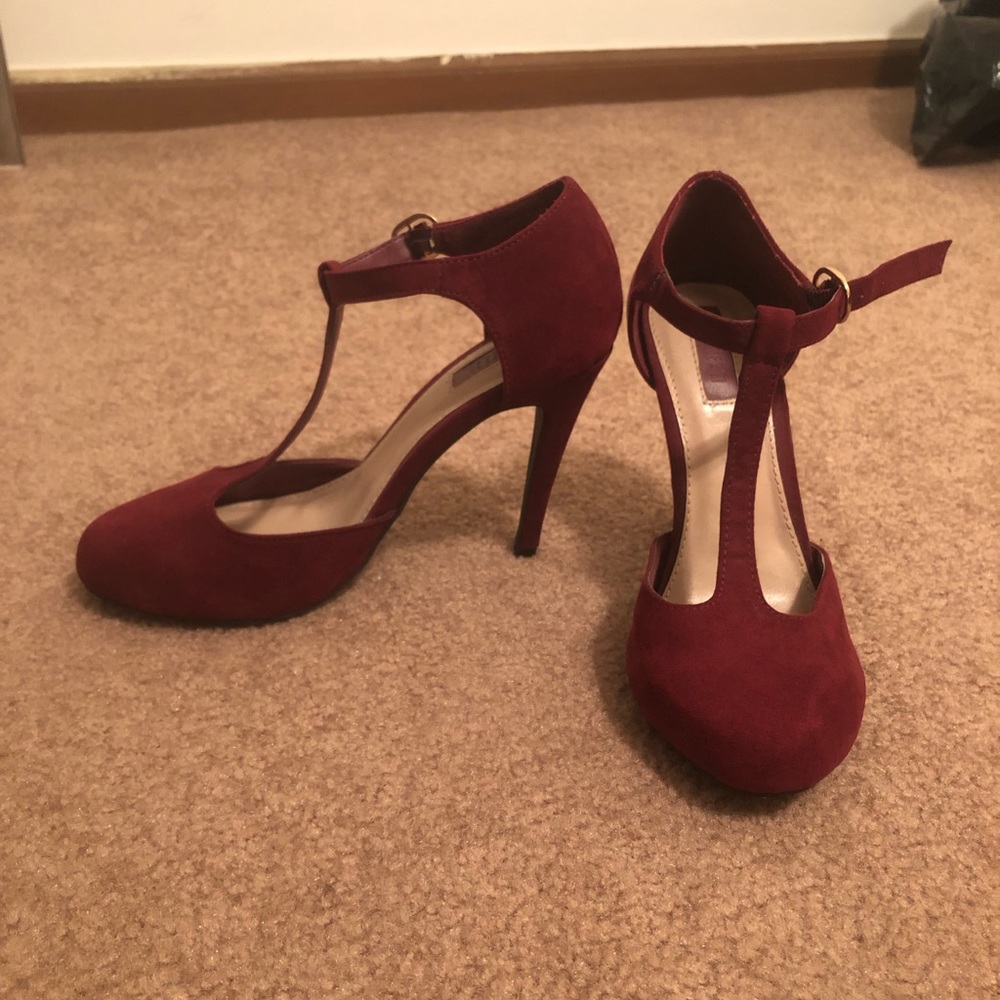 Maroon pumps